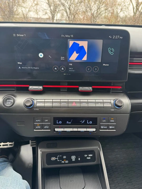2025 Hyundai Kona - Image 9 of 15
