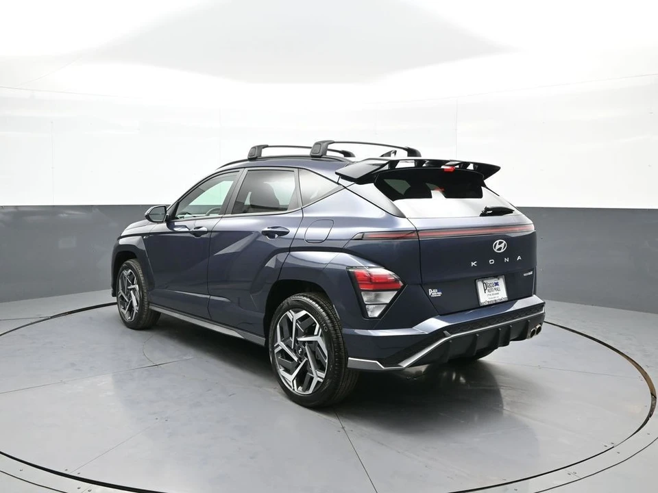 2025 Hyundai Kona - Image 8 of 21