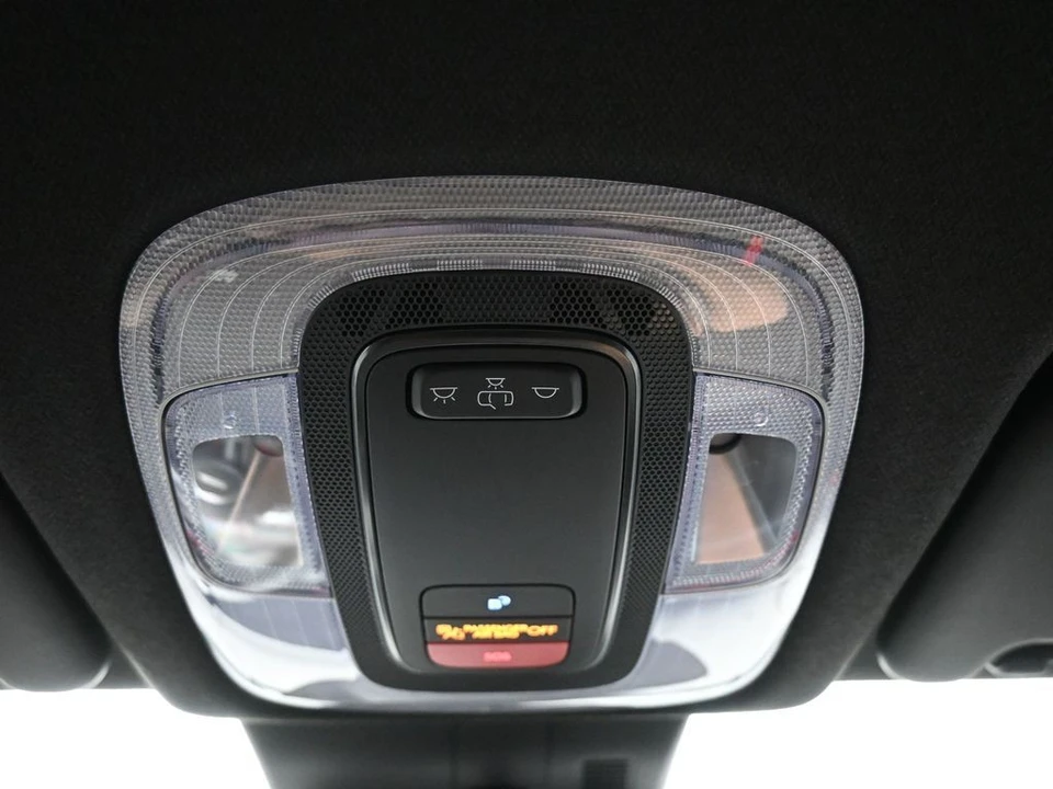 2025 Hyundai Kona - Image 17 of 21