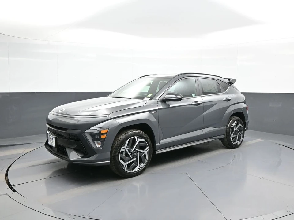2025 Hyundai Kona - Image 10 of 21