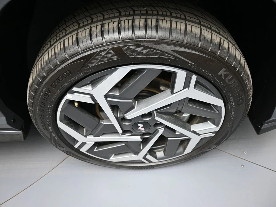 2025 Hyundai Kona - Image 13 of 21