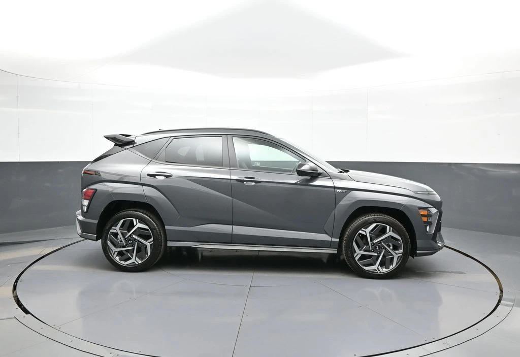 2025 Hyundai Kona - Image 5 of 21