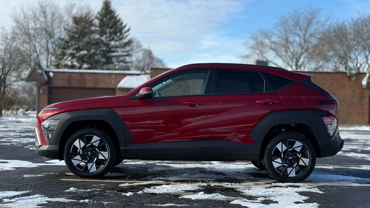 2025 Hyundai Kona - Image 4 of 21