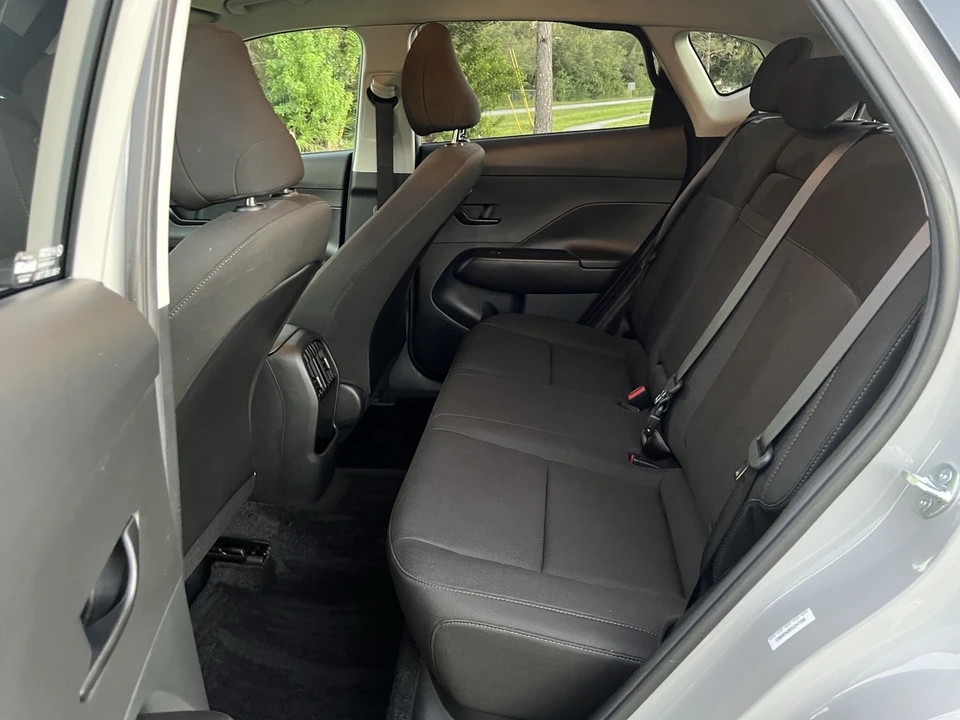 2025 Hyundai Kona - Image 11 of 16