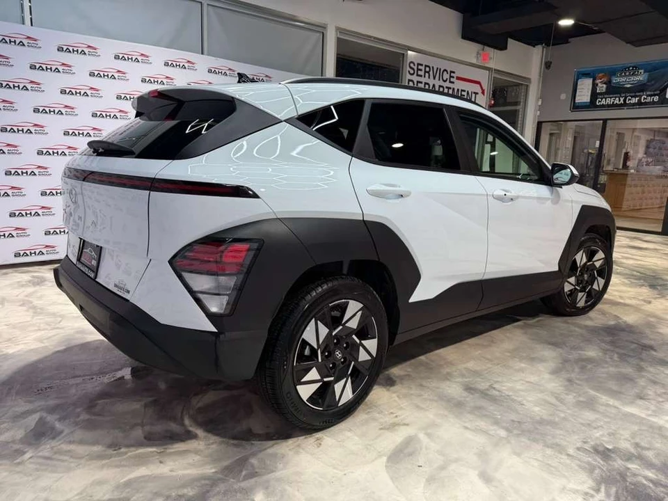 2025 Hyundai Kona - Image 8 of 21