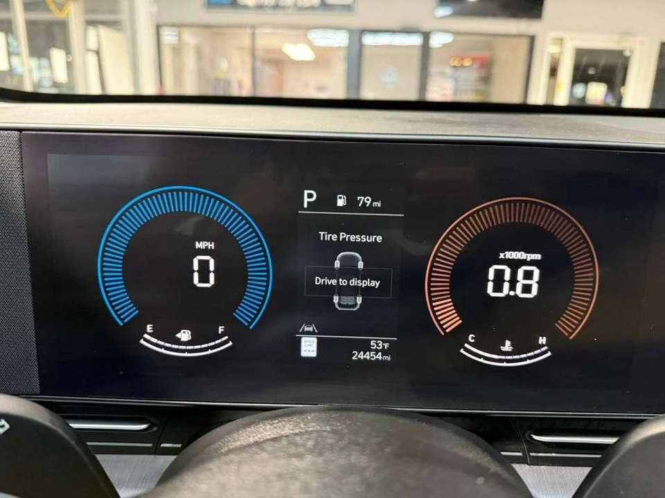 2025 Hyundai Kona - Image 14 of 21