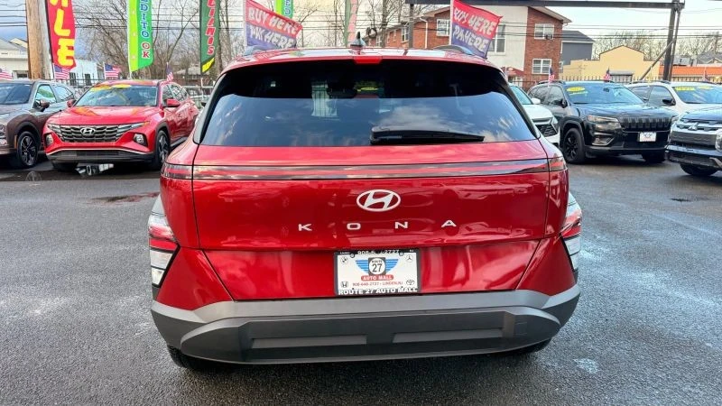 2025 Hyundai Kona - Image 6 of 12