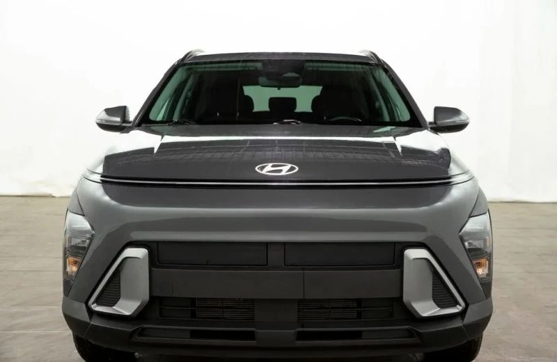 2025 Hyundai Kona - Image 2 of 12