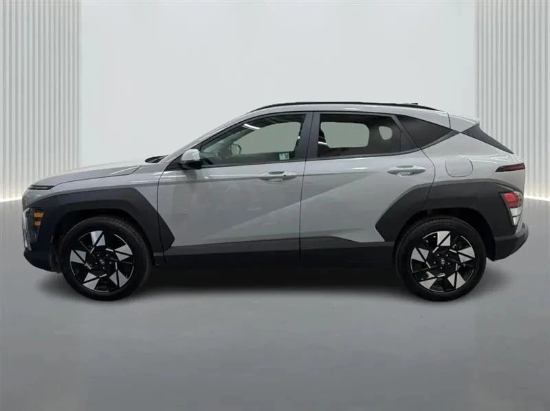 2025 Hyundai Kona - Image 2 of 12
