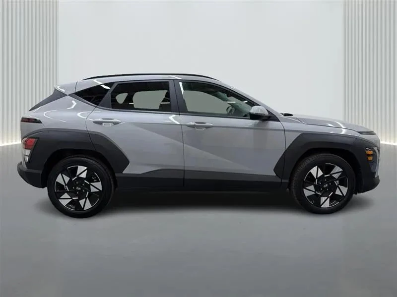 2025 Hyundai Kona - Image 6 of 12