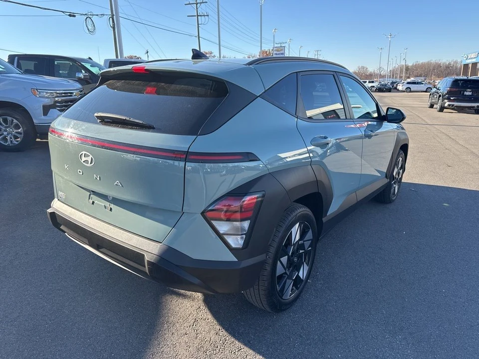 2025 Hyundai Kona - Image 5 of 12