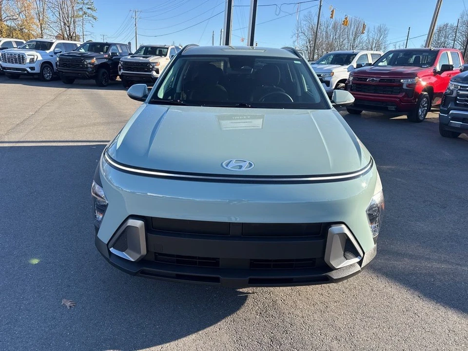 2025 Hyundai Kona - Image 8 of 12