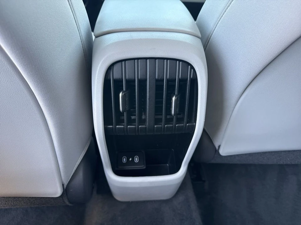 2025 Hyundai Kona - Image 12 of 21