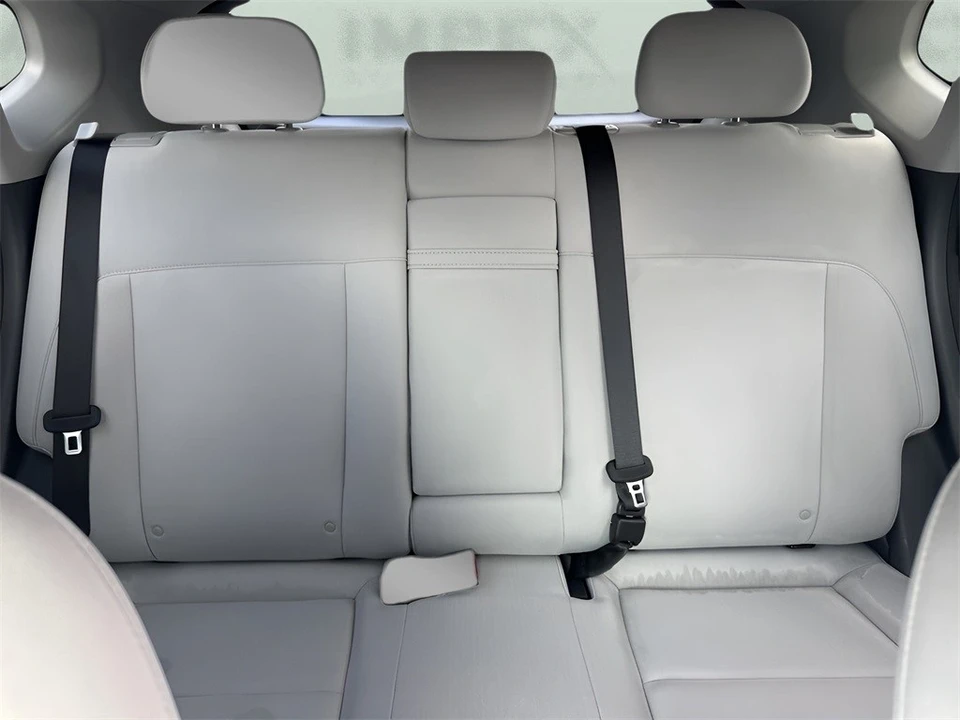 2025 Hyundai Kona - Image 11 of 12