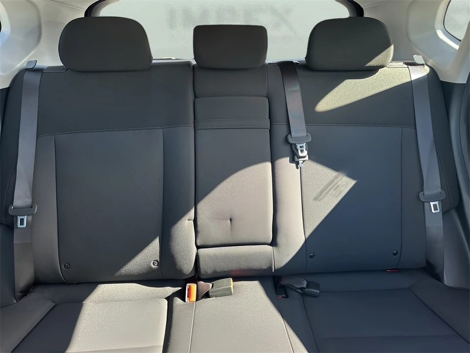 2025 Hyundai Kona - Image 11 of 12