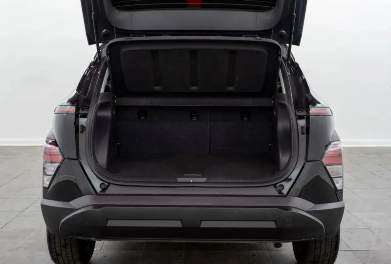 2025 Hyundai Kona - Image 11 of 12