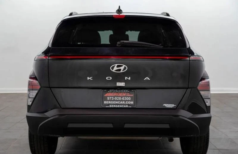 2025 Hyundai Kona - Image 10 of 12