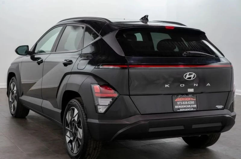 2025 Hyundai Kona - Image 5 of 12