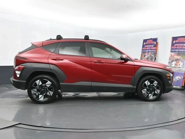 2025 Hyundai Kona - Image 4 of 12