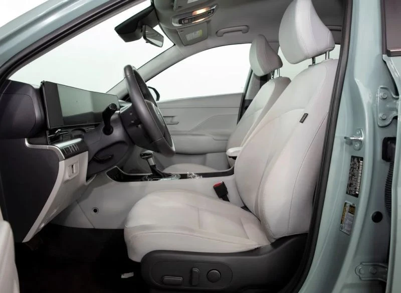 2025 Hyundai Kona - Image 7 of 12