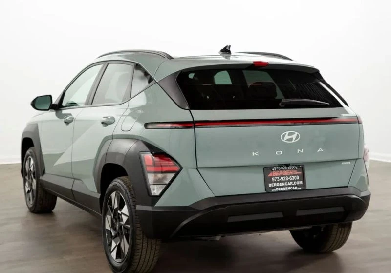 2025 Hyundai Kona - Image 10 of 12