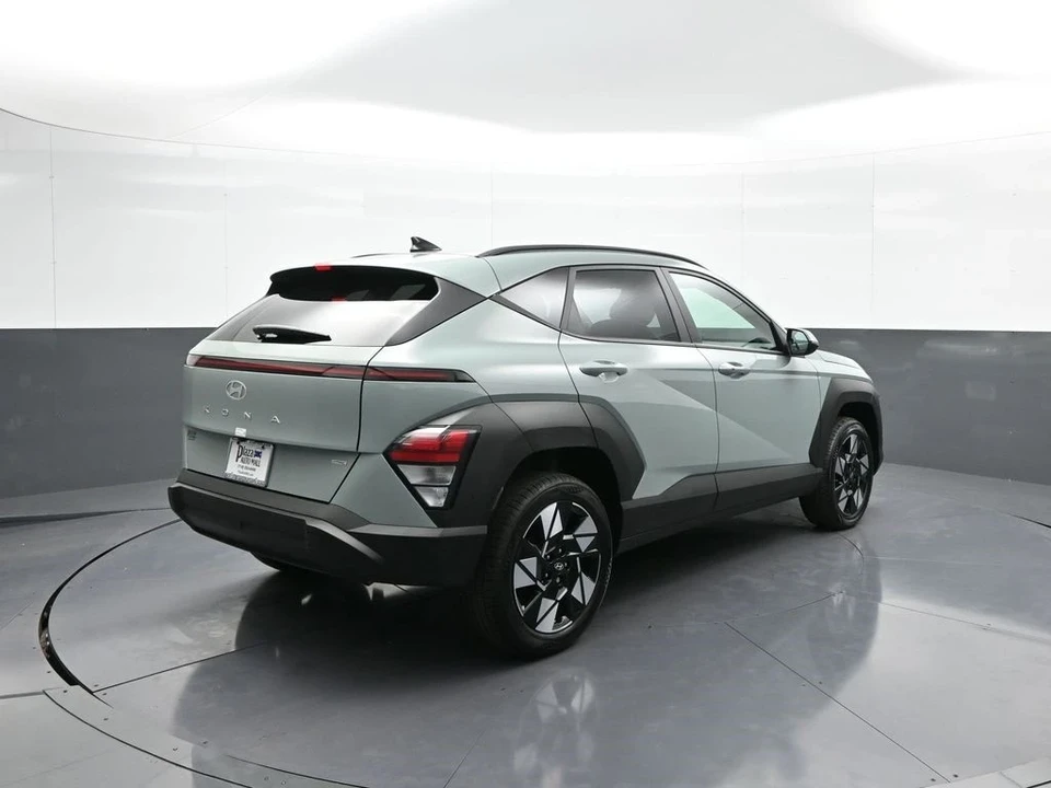 2025 Hyundai Kona - Image 6 of 12