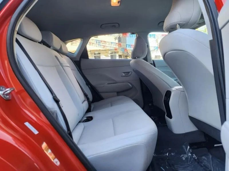 2025 Hyundai Kona - Image 11 of 12