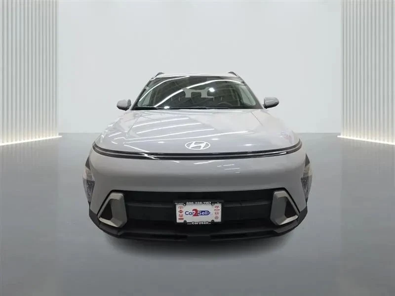 2025 Hyundai Kona - Image 8 of 12