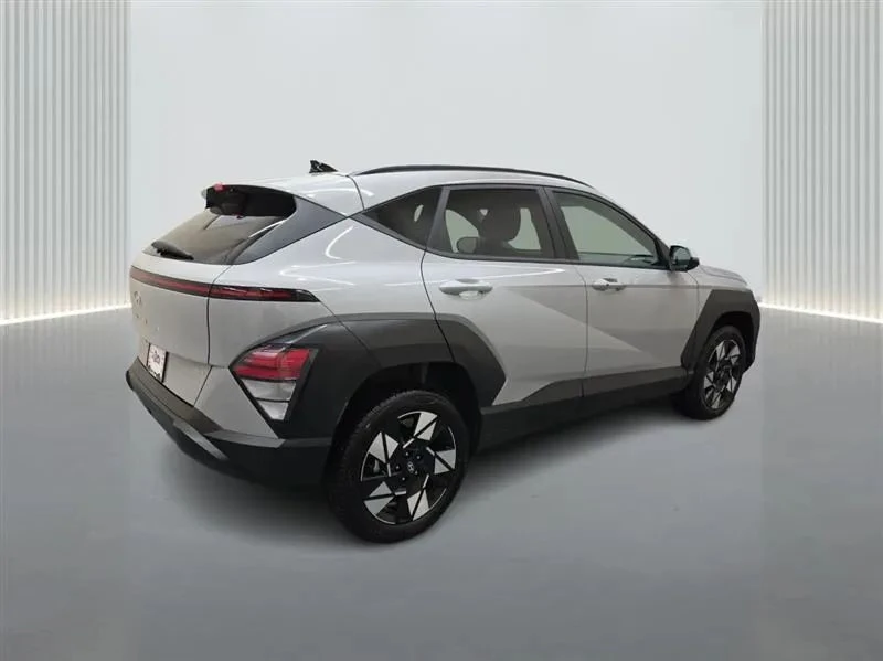 2025 Hyundai Kona - Image 5 of 12
