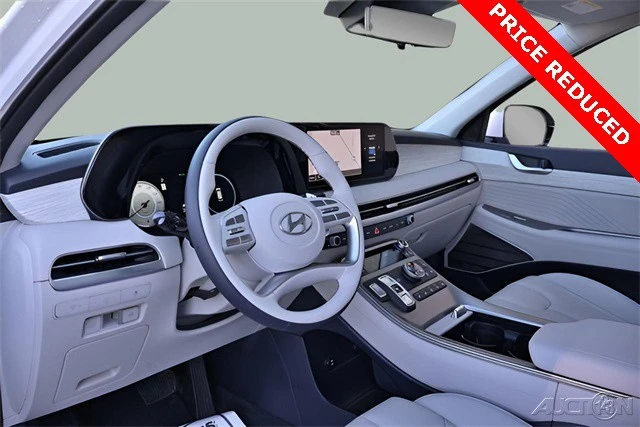 2025 Hyundai Palisade - Image 13 of 21