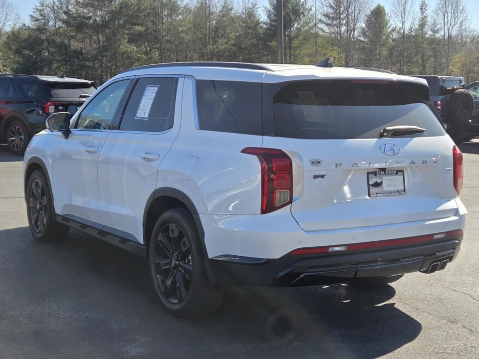 2025 Hyundai Palisade - Image 3 of 21