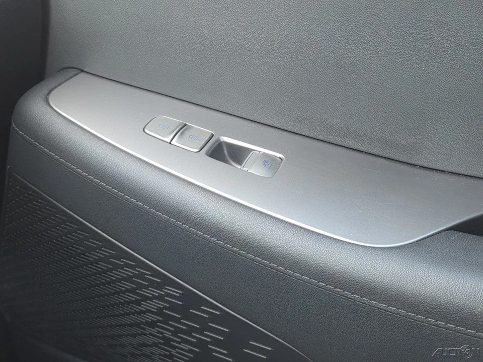 2025 Hyundai Palisade - Image 21 of 21