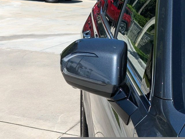2025 Hyundai Palisade - Image 8 of 21