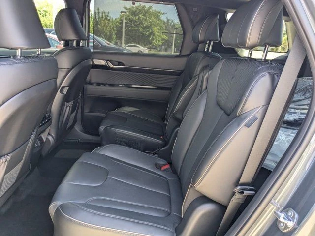2025 Hyundai Palisade - Image 14 of 21