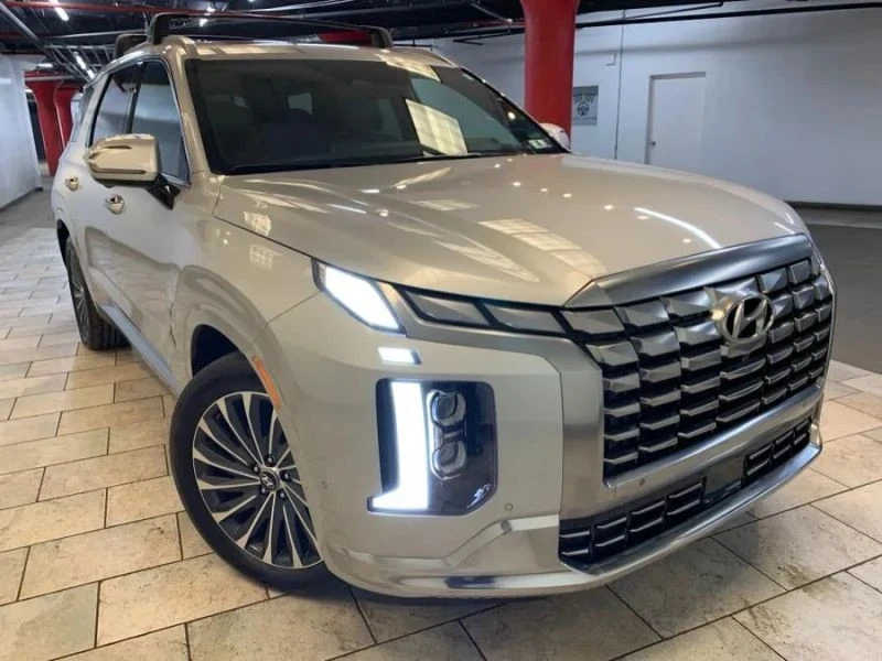 2025 Hyundai Palisade - Image 3 of 12