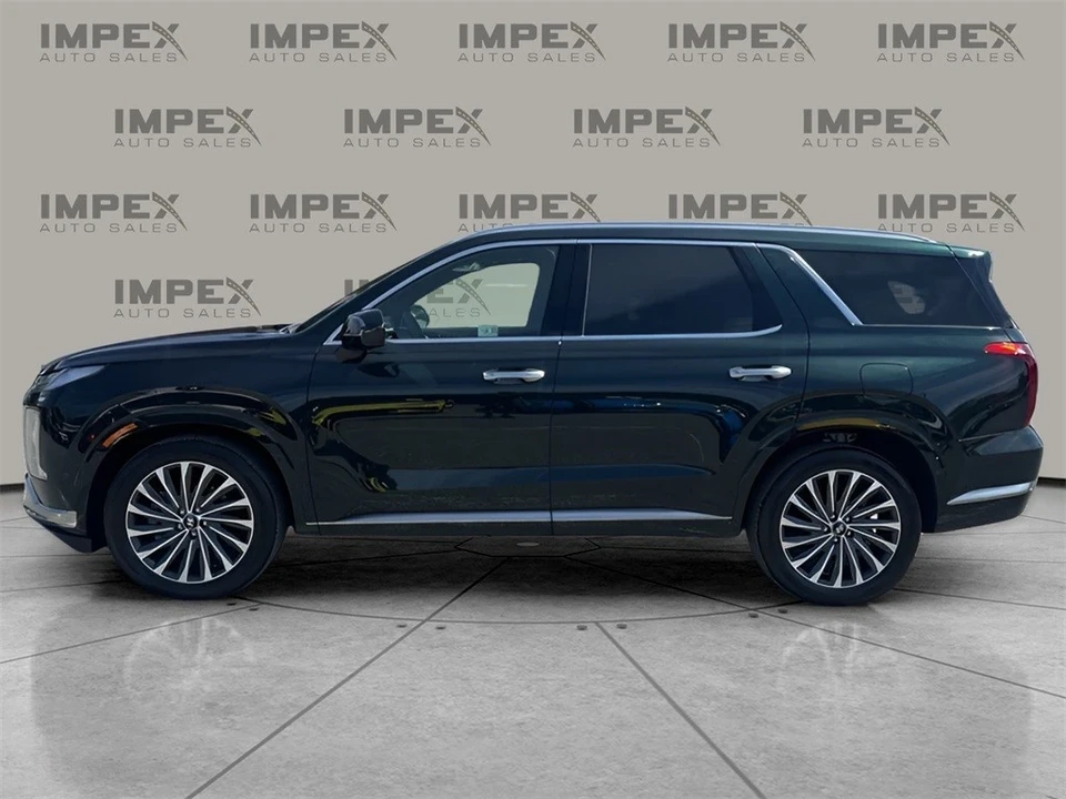 2025 Hyundai Palisade - Image 2 of 12