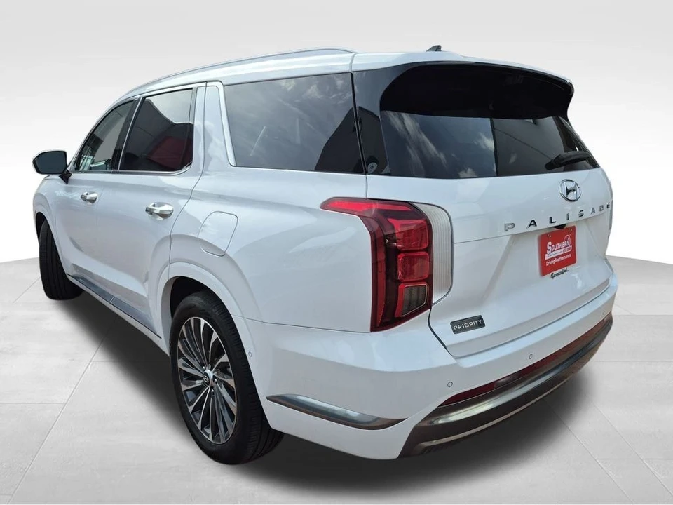 2025 Hyundai Palisade - Image 3 of 12