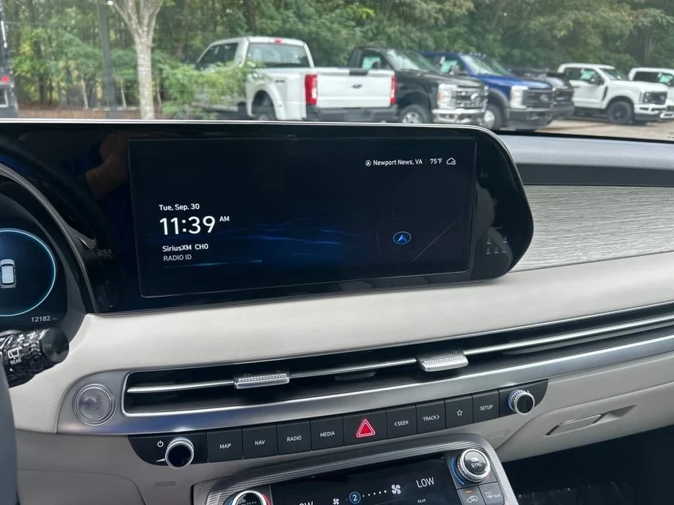 2025 Hyundai Palisade - Image 11 of 12