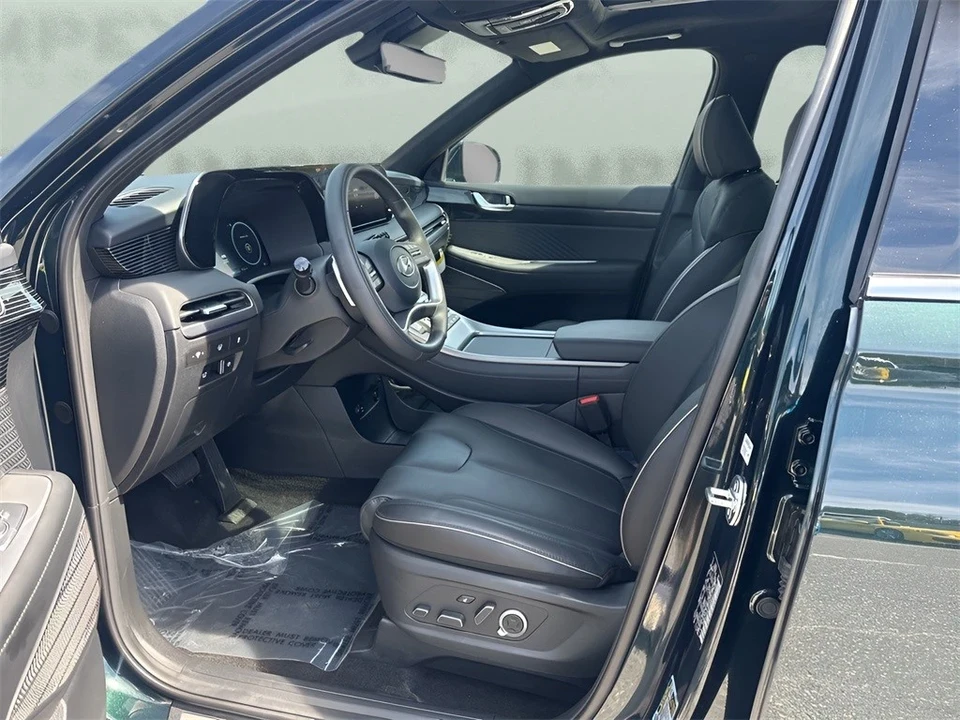 2025 Hyundai Palisade - Image 9 of 12