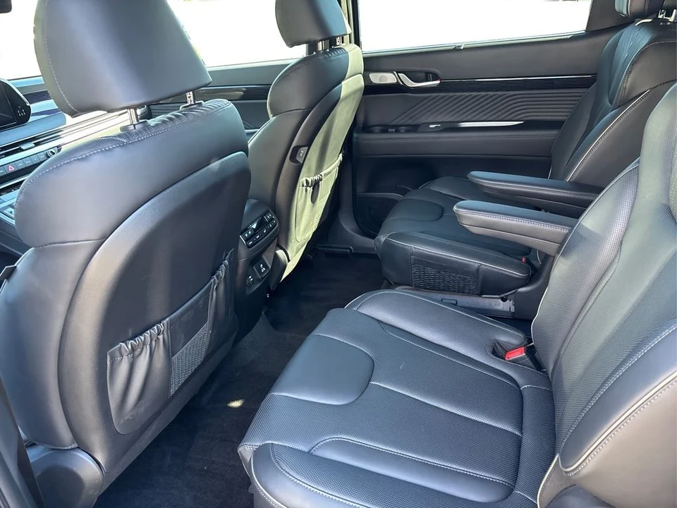 2025 Hyundai Palisade - Image 10 of 12