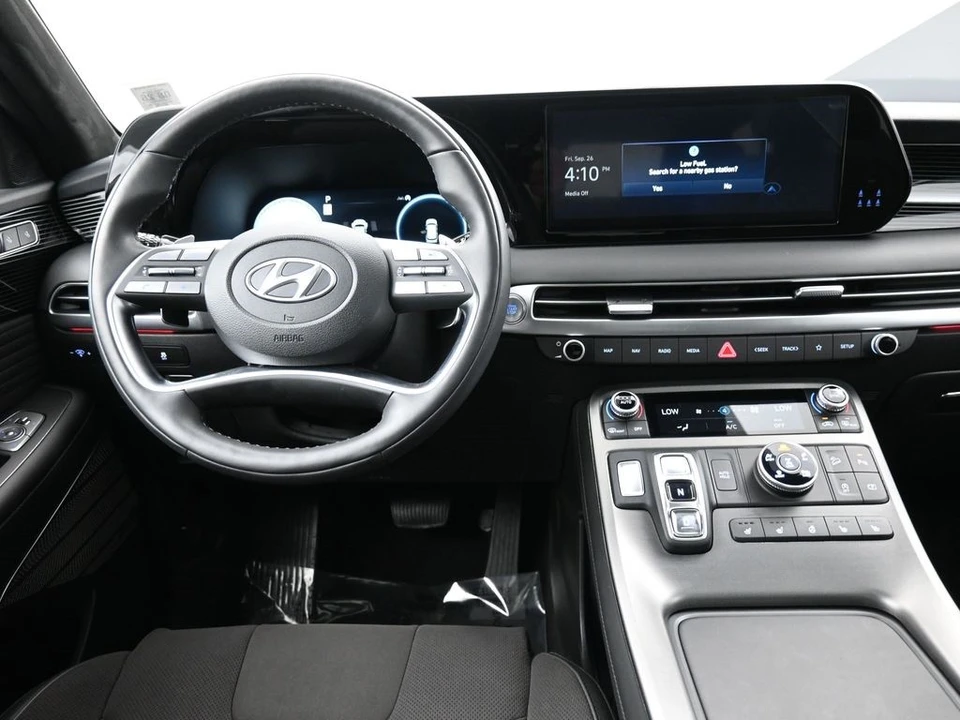 2025 Hyundai Palisade - Image 20 of 21