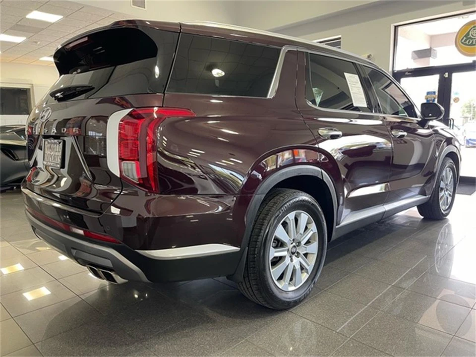 2025 Hyundai Palisade - Image 5 of 31