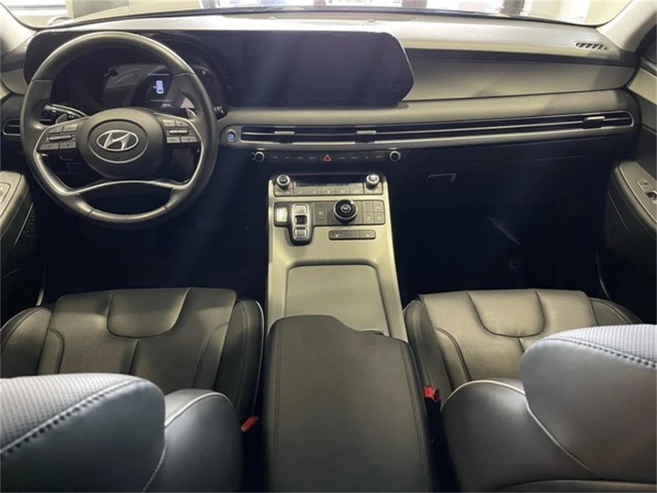 2025 Hyundai Palisade - Image 29 of 31