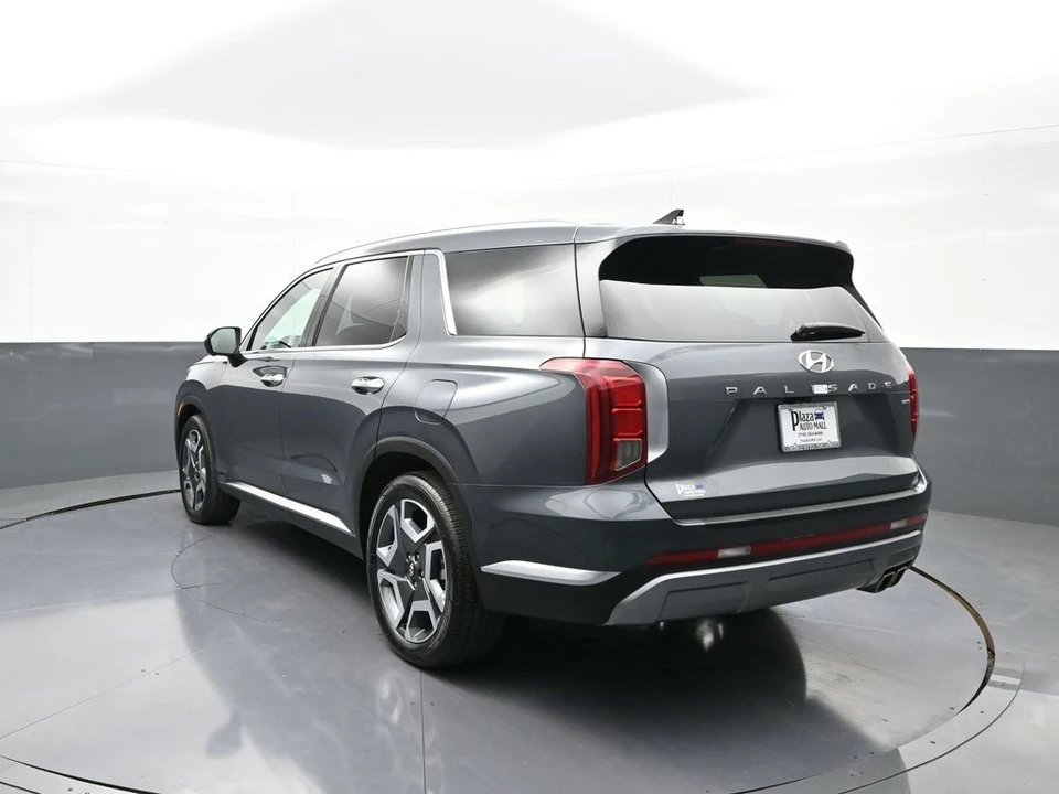 2025 Hyundai Palisade - Image 8 of 21