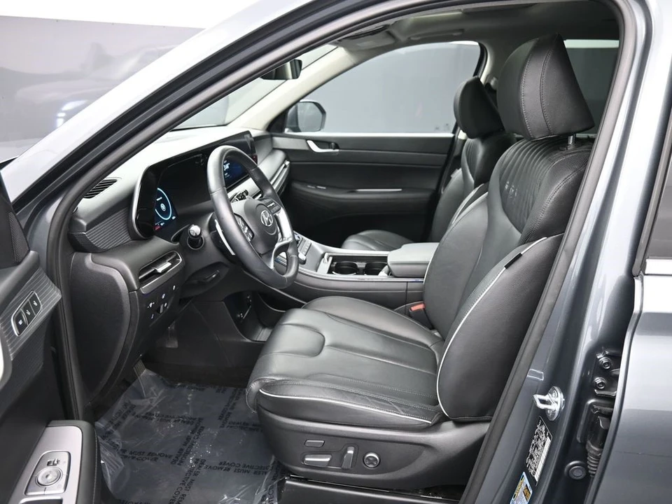 2025 Hyundai Palisade - Image 19 of 21
