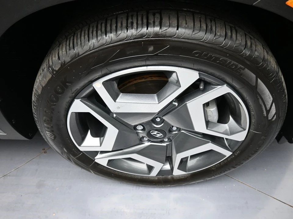 2025 Hyundai Palisade - Image 13 of 21