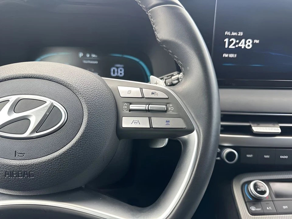 2025 Hyundai Palisade - Image 16 of 21