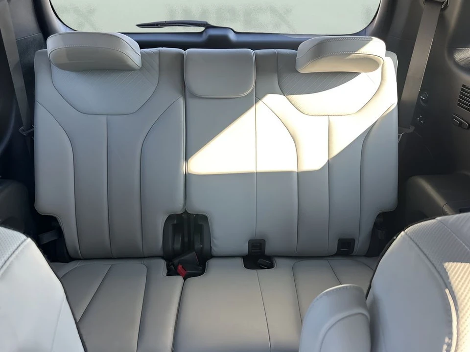 2025 Hyundai Palisade - Image 12 of 12