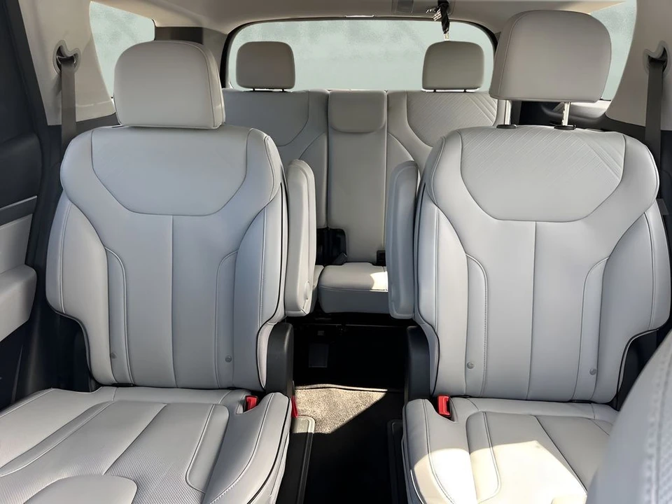 2025 Hyundai Palisade - Image 11 of 21