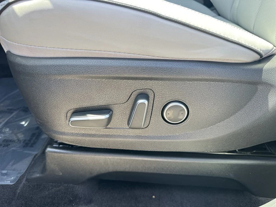 2025 Hyundai Palisade - Image 10 of 21